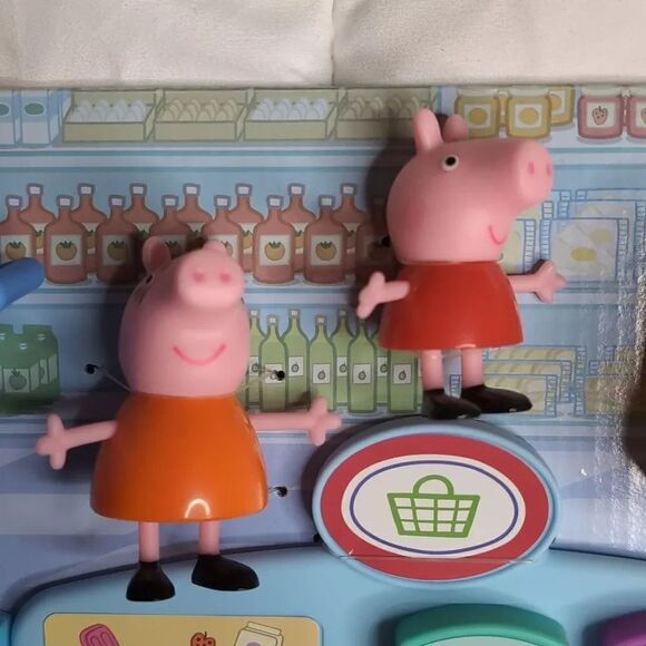 Peppa Pig Figurines Peppa's Supermarket Set, NEW - Picture 2 of 3